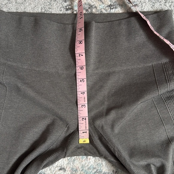 Lululemon Ebb to Street Seamless Leggings - Picture 11 of 12